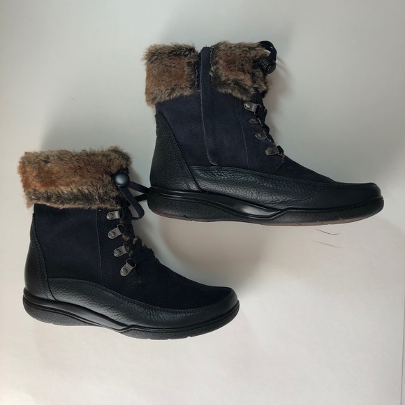 clarks insulated boots